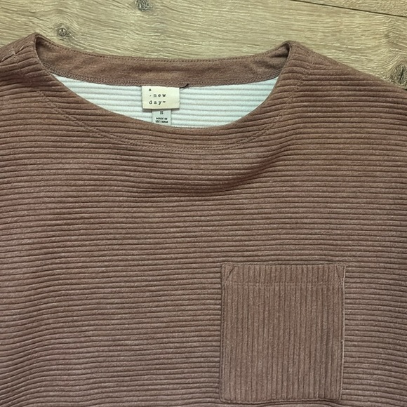 Oversized Cropped Women’s pocket long sleeve - Picture 2 of 2